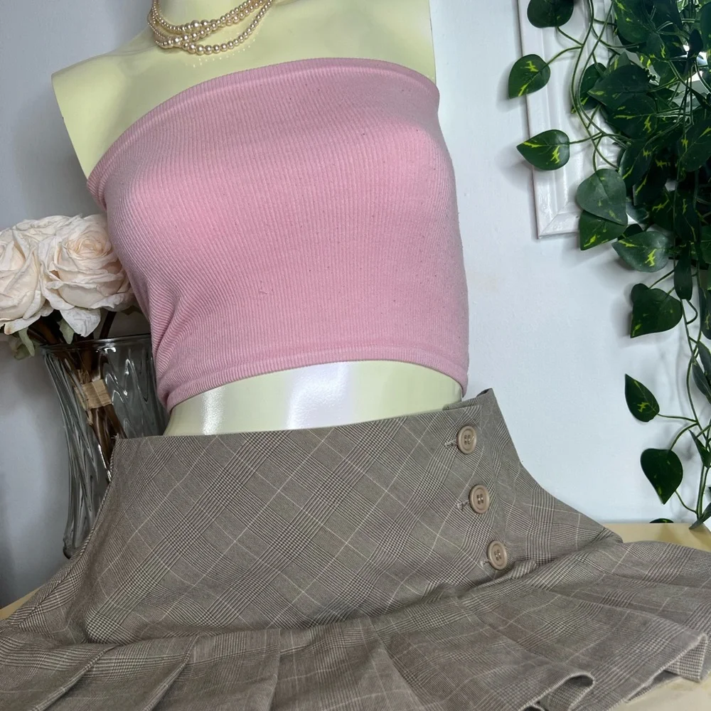 Pink Ribbed Tube Top - Picture 9 of 10